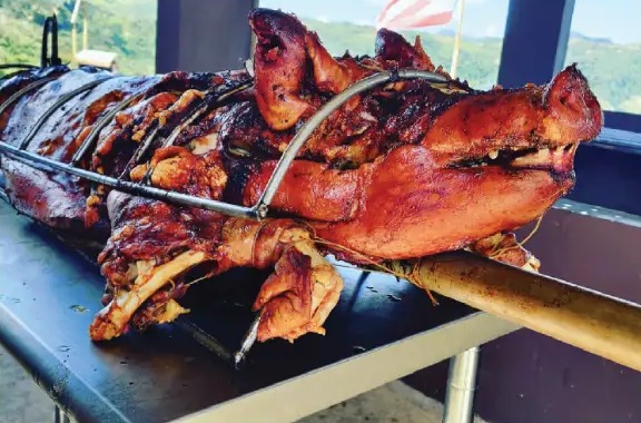 Lechón asado a la vara